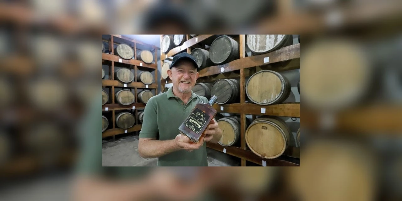 Produtos típicos do Paraná, como a bala de banana e a cachaça, reforçam a cultura e economia local