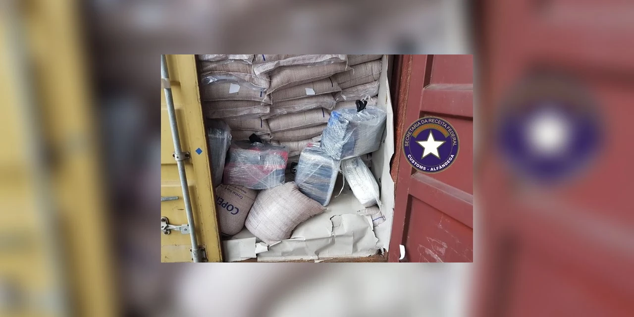 Mais de 100 kg de cocaína são apreendidos no Porto de Paranaguá