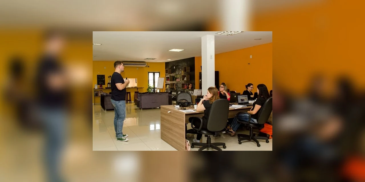 Curso presencial ensina a criar anúncios patrocinados no Facebook e Instagram