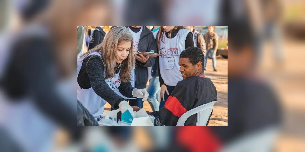 Quarta ação do projeto ‘Médicos de Rua’ acontece neste domingo (8)