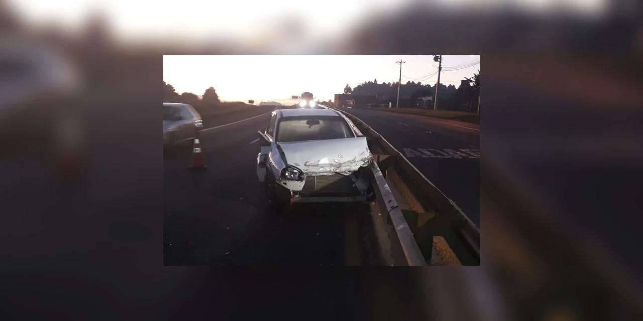 Imprudência de caminhoneiro causa acidente em Ponta Grossa