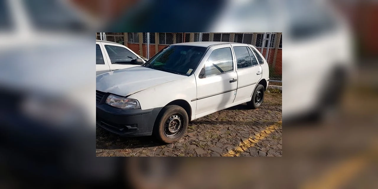 Polícia Militar encontra veículo furtado no sábado em PG
