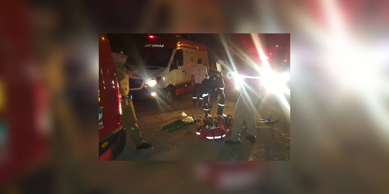 Vídeo: Casal é baleado na Colônia Dona Luiza; suspeitos ainda não foram localizados