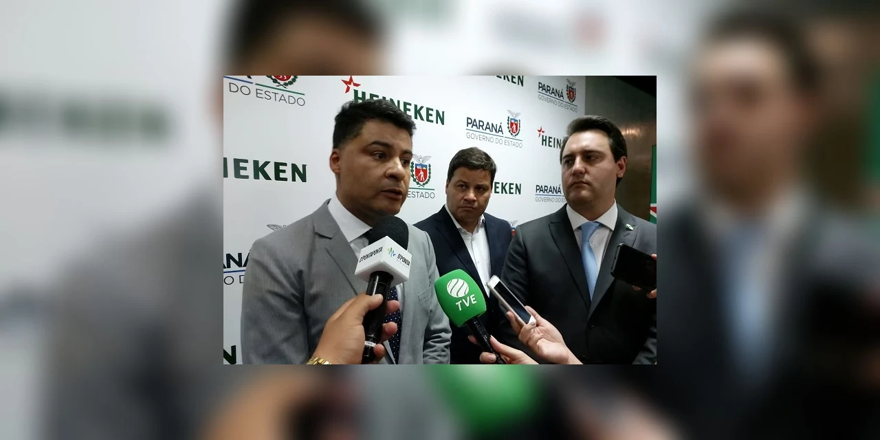 Ao vivo: Ratinho Junior oficializa investimento de quase R$ 1 bilhão da Heineken em PG