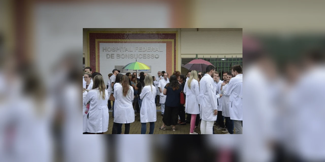 Coronavírus: para reforçar equipes de saúde, Governo abre edital para a contratação de 5,8 mil médicos