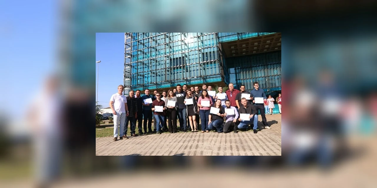 Estudantes de PG que irão para estágio na República Tcheca tem viagem adiada devido ao Coronavírus