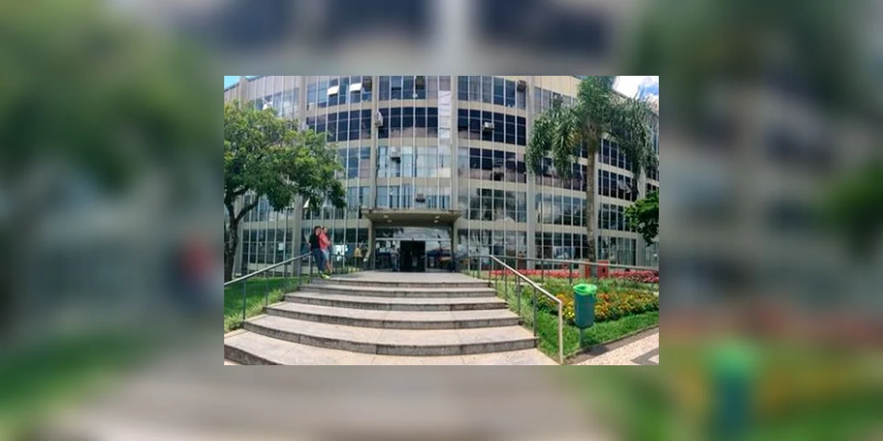 Resumo: Saiba os serviços que continuam em funcionamento e o que para em PG