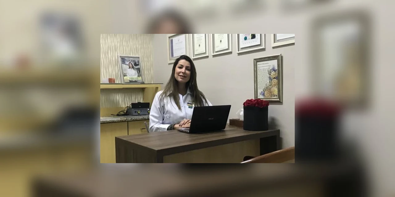 No Youtube, farmacêutica ponta-grossense dá dicas de produtos para aumentar a imunidade