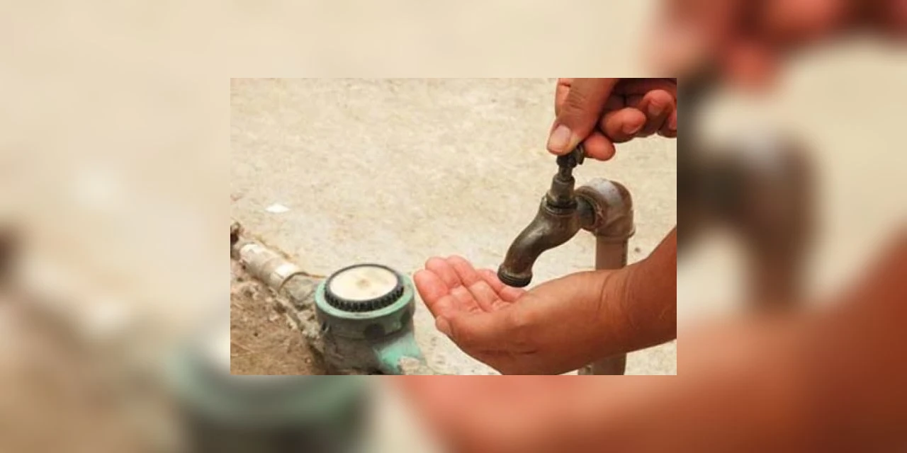 Rompimento de rede da Sanepar deixar 85 vilas sem água em Ponta Grossa