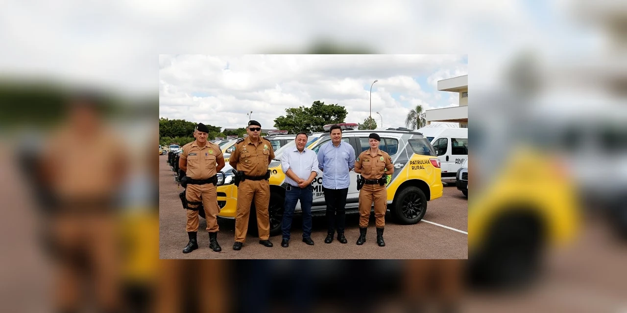 Hussein Bakri entrega 28 viaturas novas ao Comando Regional da PM; 6 devem ficar em PG