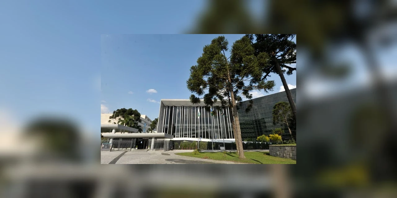 Discussões da Assembléia Legislativa do Paraná desta segunda-feira (23) poderão ser acompanhadas pela TV ou redes sociais