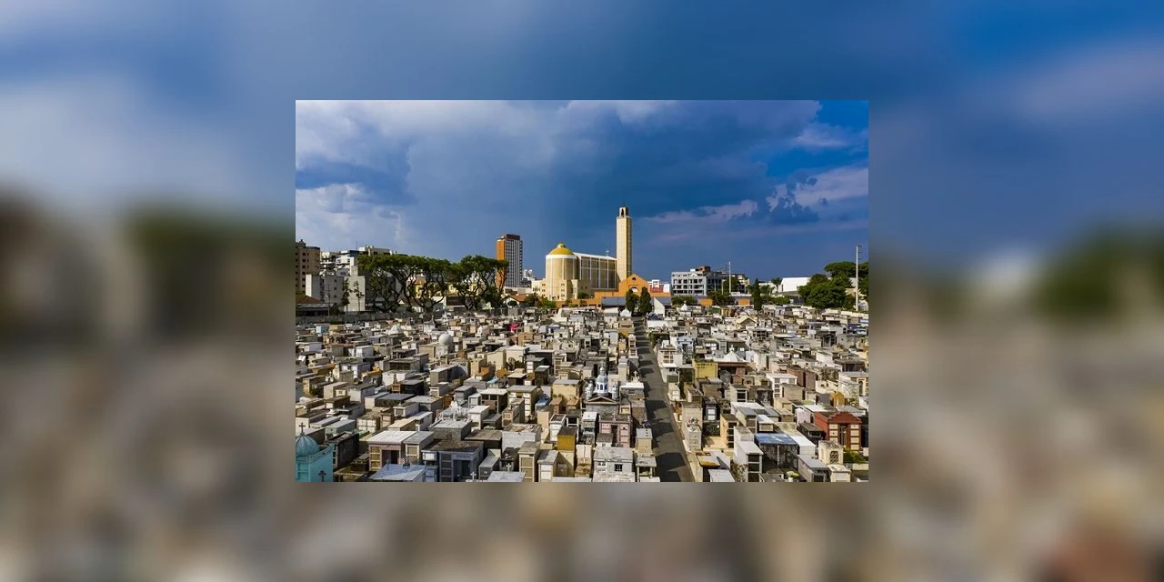 Curitiba acumula sepultamentos suspeitos, mesmo sem confirmação de mortes por Coronavírus
