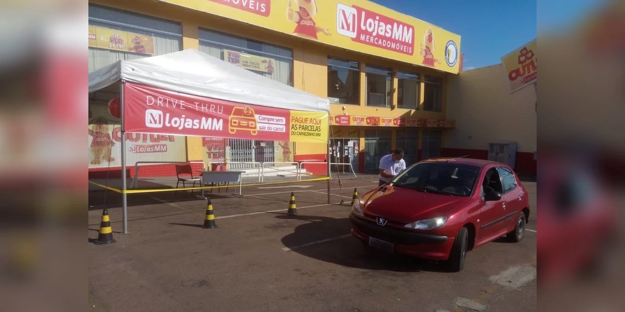 Lojas MM adota drive-thru para vendas e pagamento de parcelas