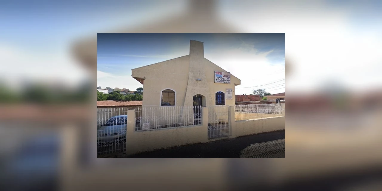 Telhado de Igreja desaba em Ponta Grossa e Defesa Civil é acionada