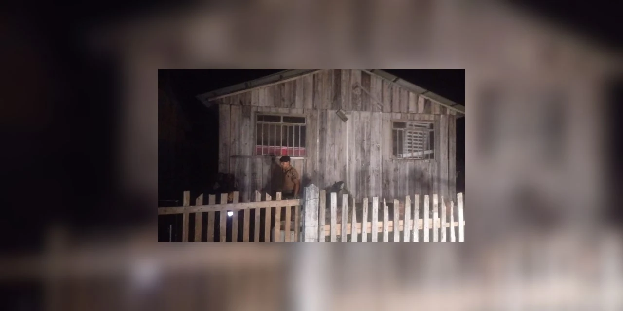 Homem invade casa e mata jovem de 18 anos a tiros em Ponta Grossa