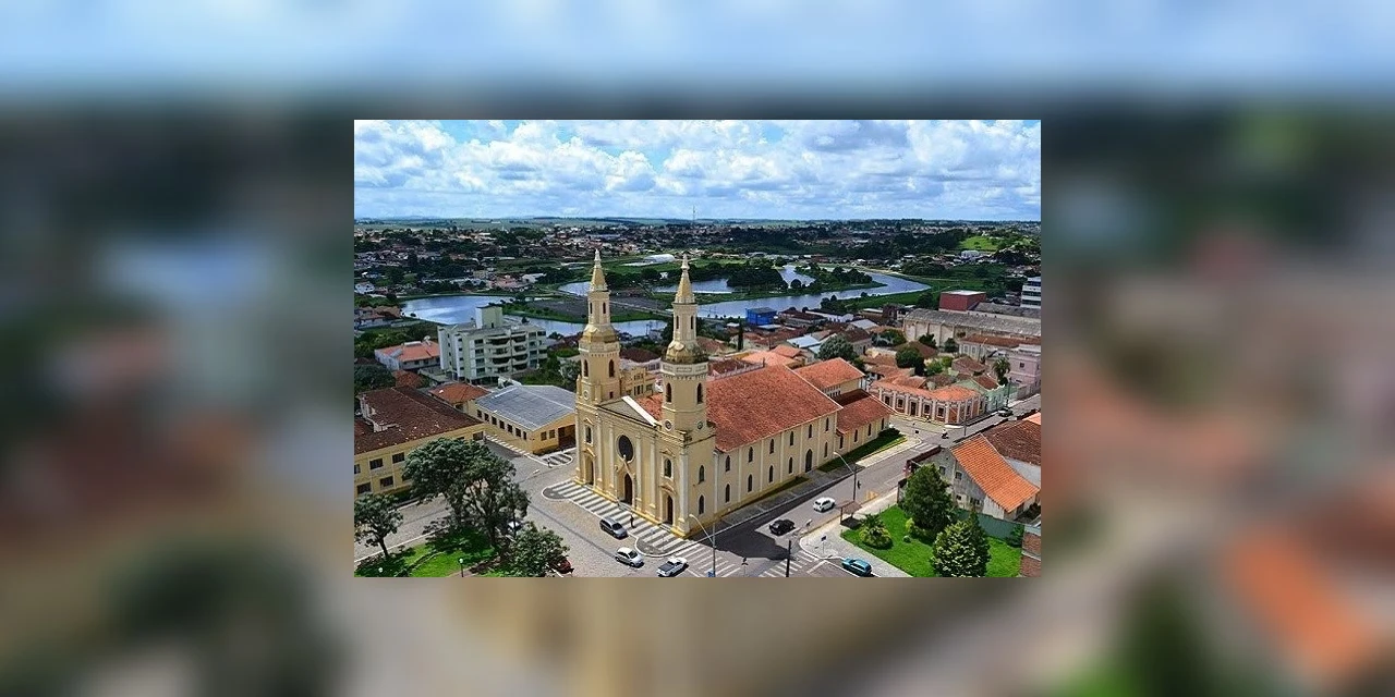 Decisão judicial suspende reabertura do comércio em Castro