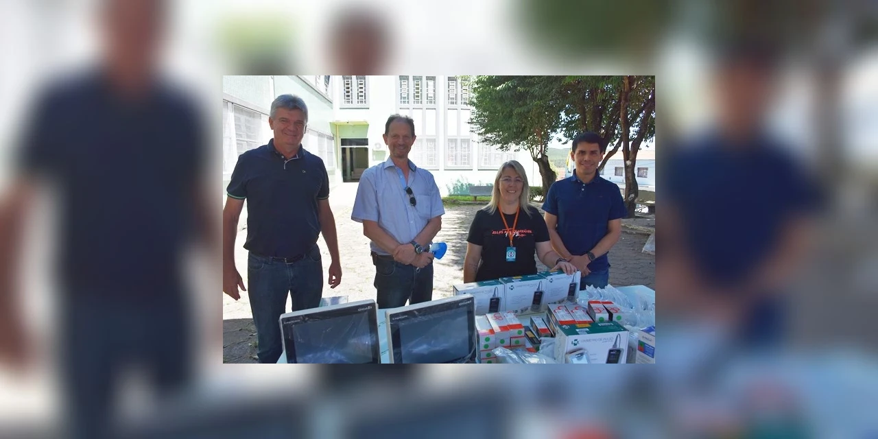 Hospital Municipal Carolina Lupion, em Jaguariaíva, recebe equipamentos para o combate ao coronavírus
