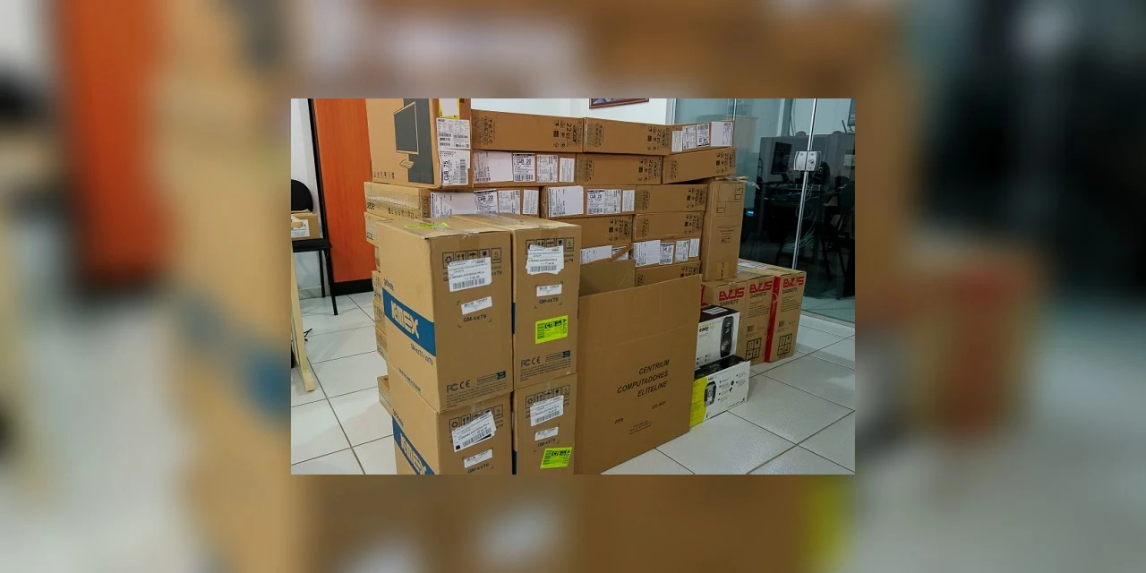 Secretarias de Tibagi recebem novos equipamentos de informática