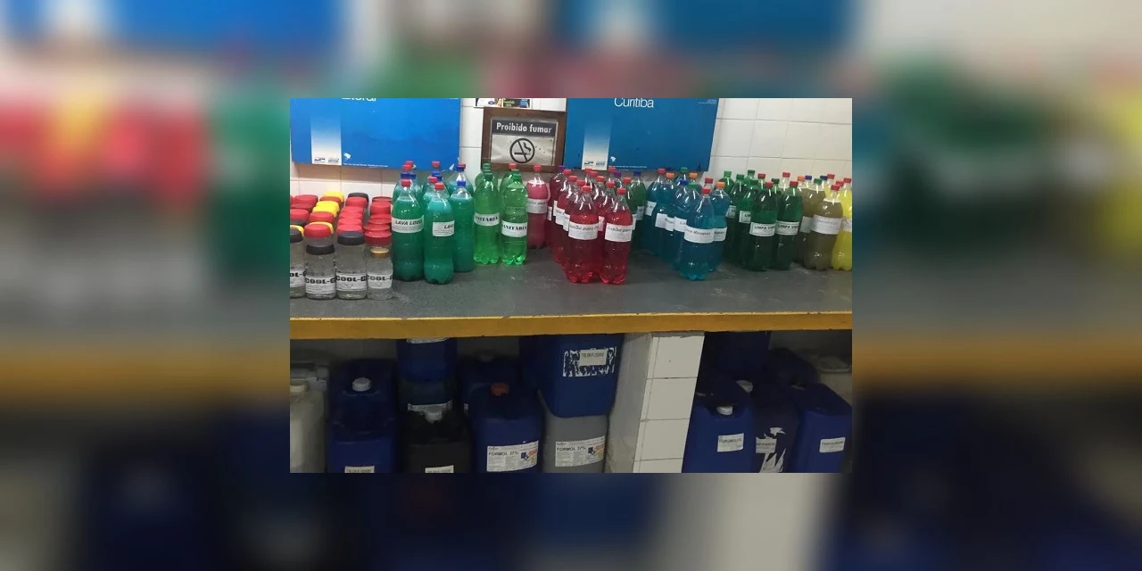 Detentos produzem 60 mil litros de produtos de limpeza por mês no Paraná