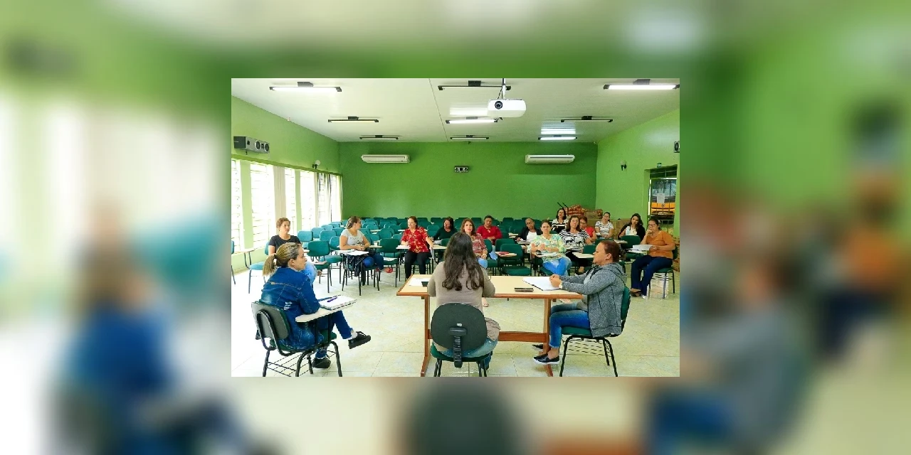 Tibagi implanta aulas a distância para alunos da rede municipal de ensino