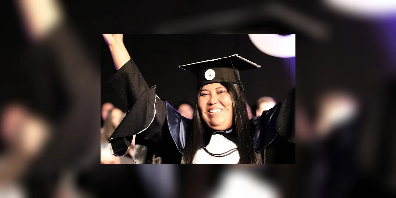 No 'Dia do Índio', UEPG comemora ingresso de casal indígena em mestrado