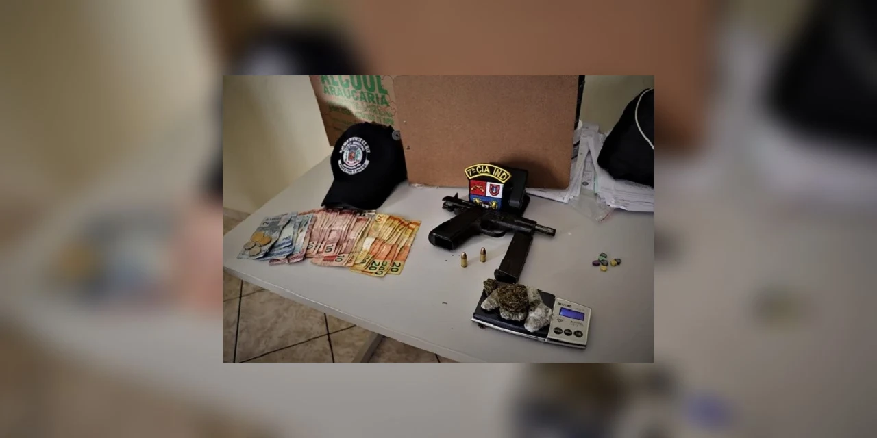 Festa com mais de 100 pessoas no Paraná é fechada e responsáveis são autuados