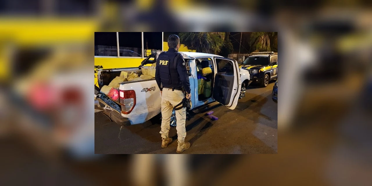 Vídeo: PRF apreende uma tonelada de maconha em Irati