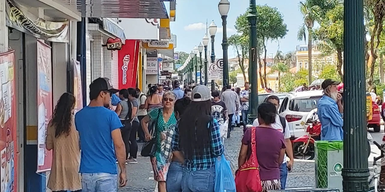 Rangel anuncia novas ações para reabertura do comércio em PG