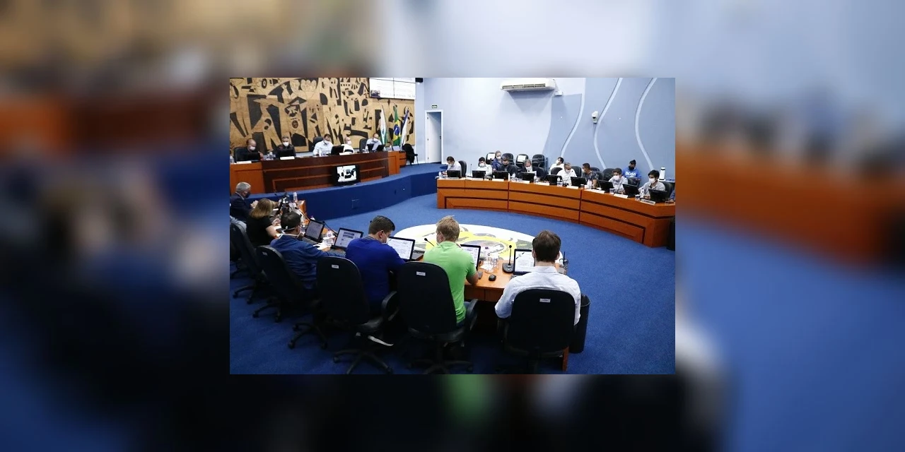 Câmara Municipal de PG aprova projeto que obriga cadastro de compra e venda em ferros-velhos