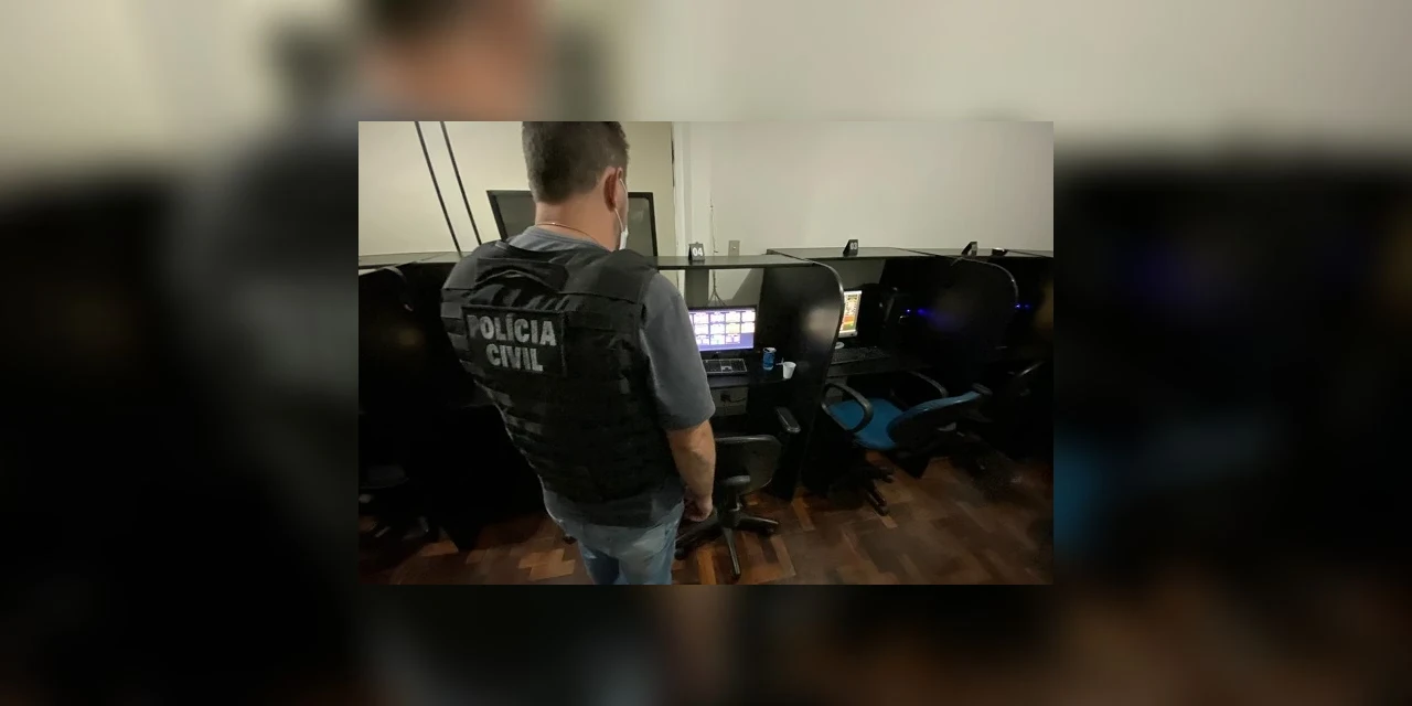 Polícia Civil fecha casa de bingo eletrônico no Centro de Ponta Grossa