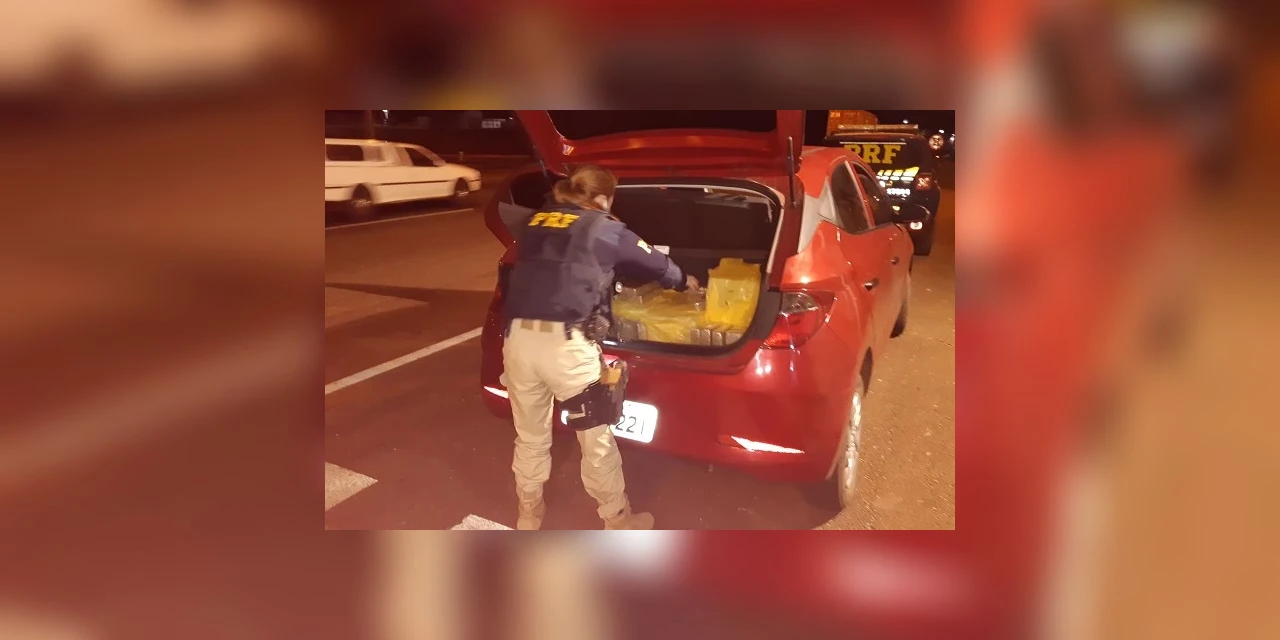 PRF apreende mais de 100Kg de maconha durante transporte ilegal em PG