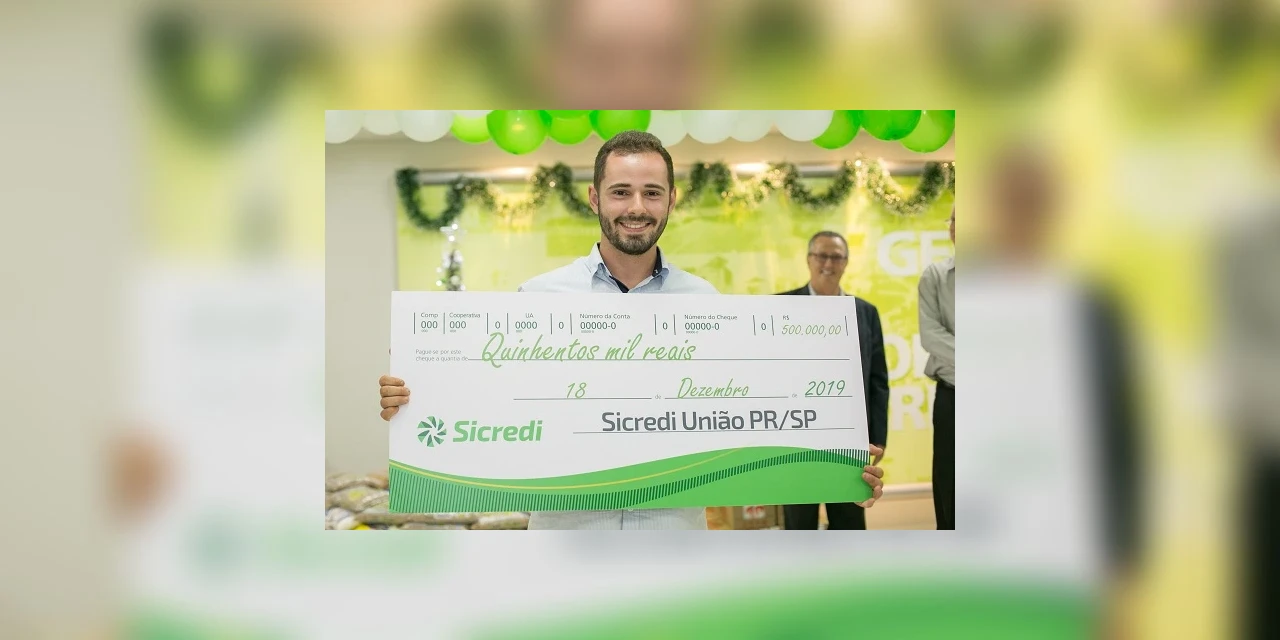 Para incentivar o hábito de poupar, Sicredi premia associados e distribui R$ 2,5 milhões