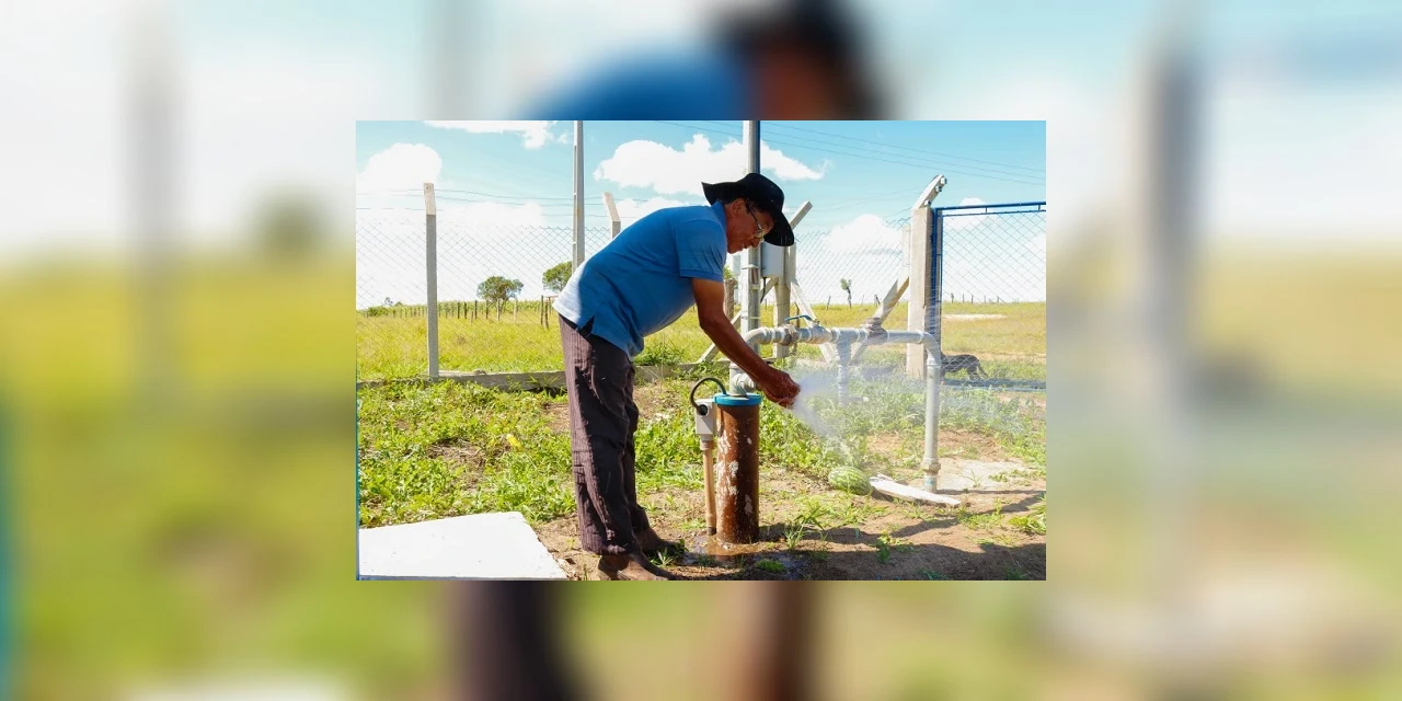 Seca atinge Tibagi e prefeitura fornece água para a população através de caminhões pipa