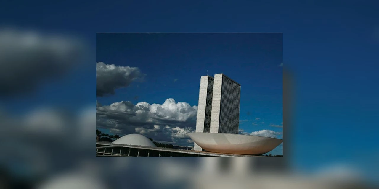 Senado analisa neste sábado proposta de auxílio a estados e municípios