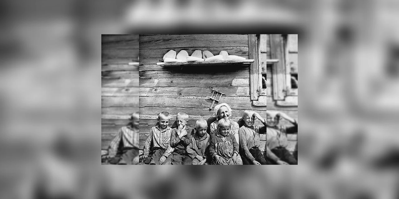 Museu do Paraná permite visita à União Soviética através de fotografias em plataforma digital