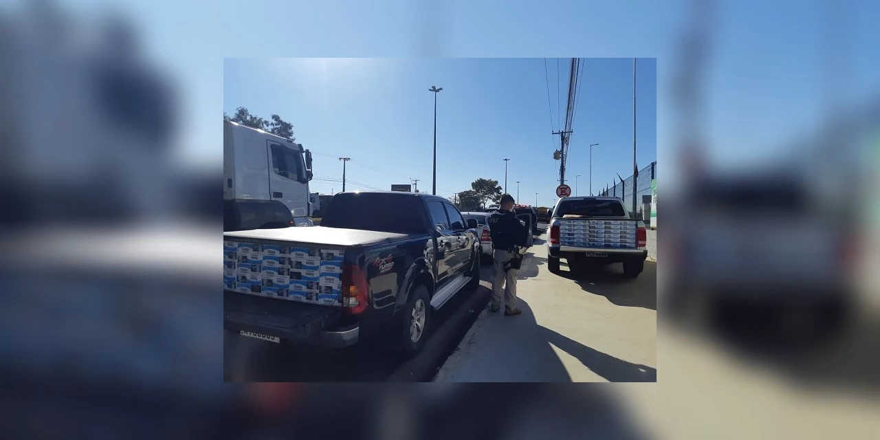 PRF apreende aproximadamente 40 mil carteiras de cigarro contrabandeadas em Ponta Grossa