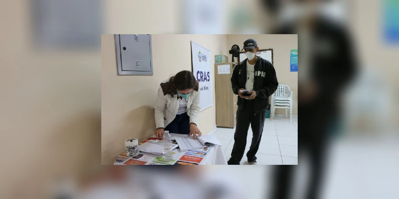 Castro inicia distribuição do cartão 'Comida Boa'