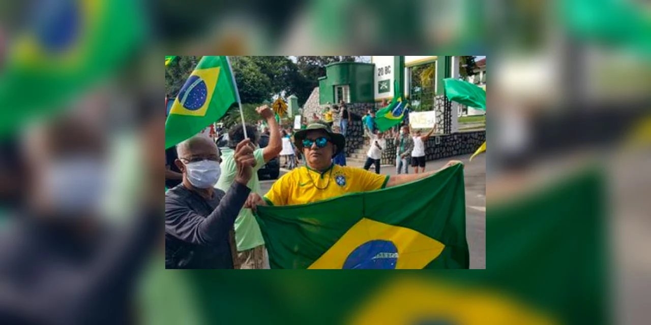 Professor que foi a manifestação contra o isolamento social morre de coronavírus