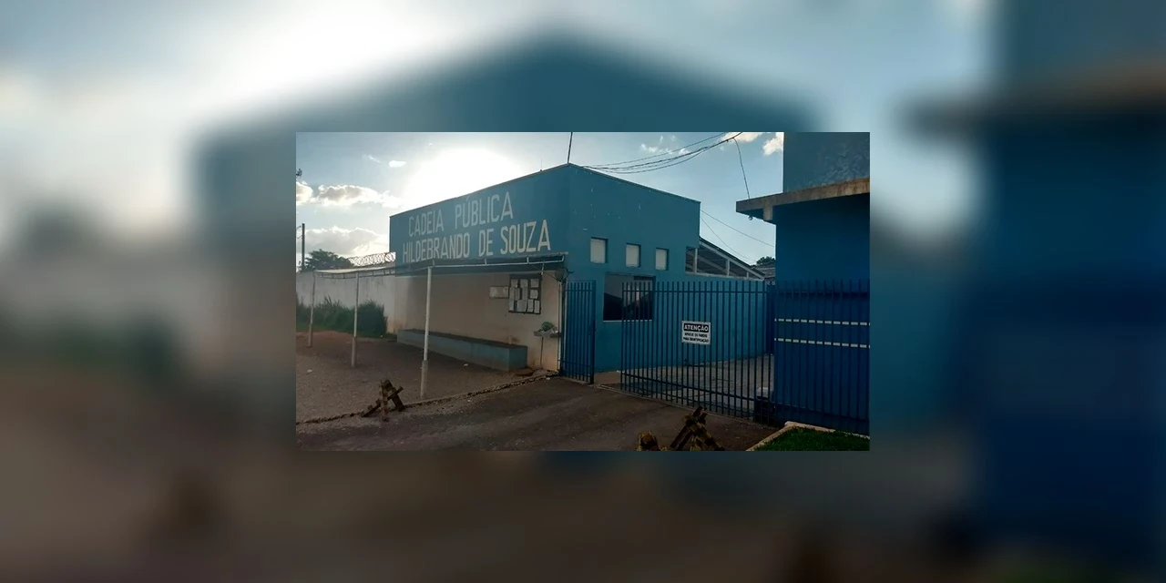 Drone é flagrado tentando entrar com drogas e celulares no 'Cadeião de PG'