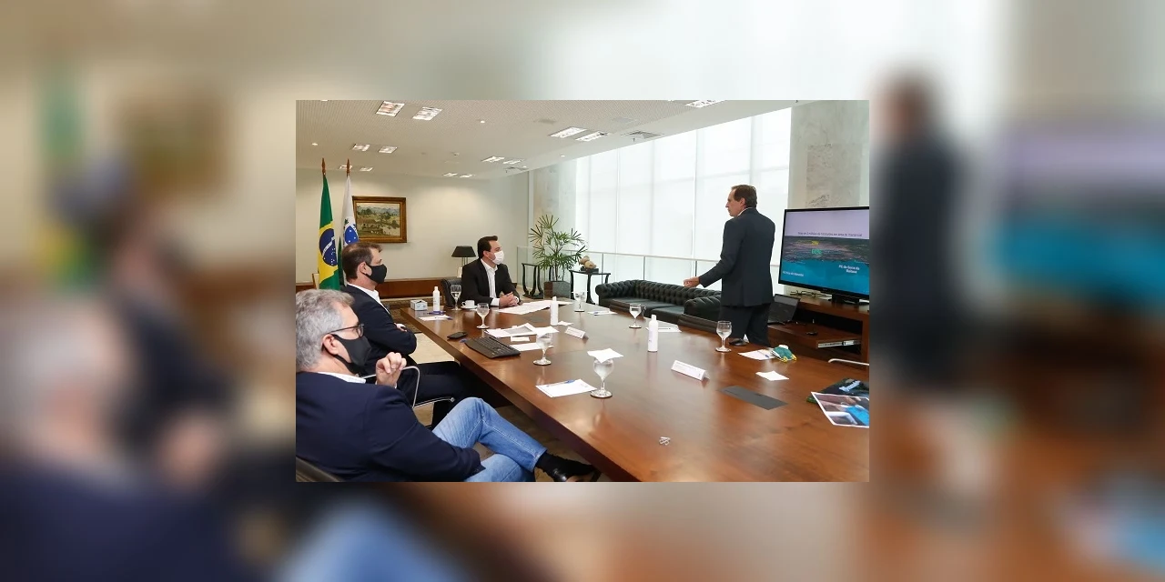 Governo do estado distribui 5 mil caixas d’água para famílias de baixa renda
