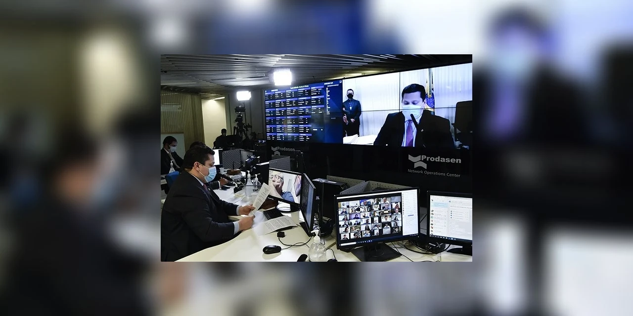 Presidente do Senado prorroga suspensão das aulas presenciais por mais 60 dias