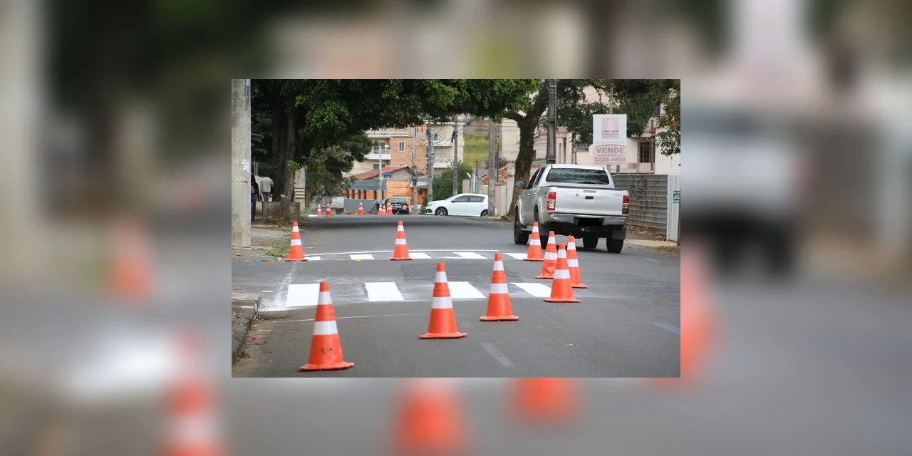 Ao vivo: Afonso Celso e Fagundes Varela tem novo sentido em Uvaranas; veja como foi o primeiro dia da mudança