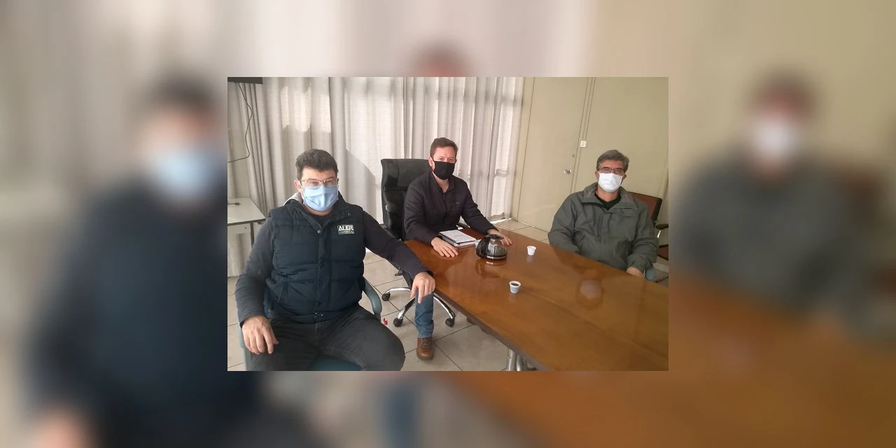 Prefeitura estuda aderir a sistema nacional que permite que produtos de origem animal inspecionados em PG possam ser comercializados em todo o país