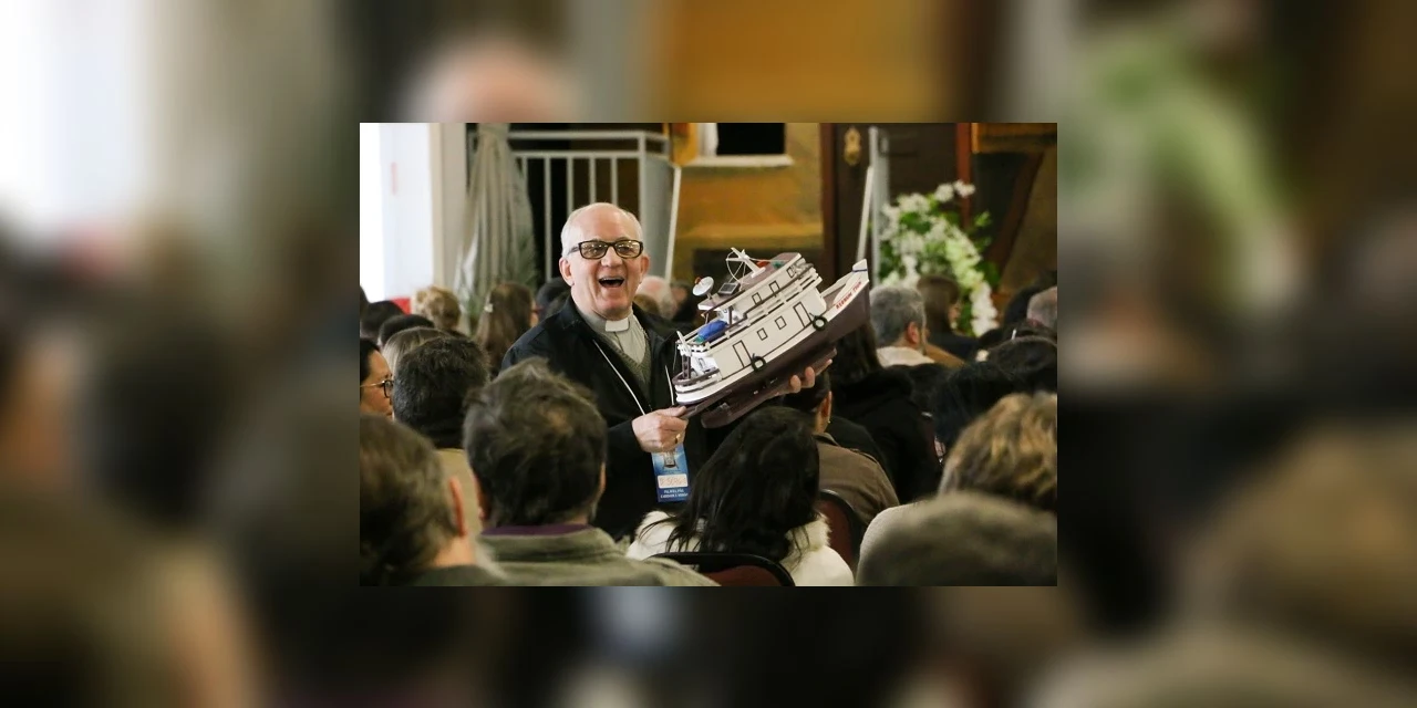Ao Vivo: Bispo Dom Sérgio realiza celebração de Corpus Christi nos hospitais de PG