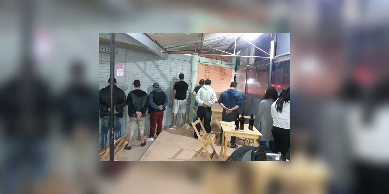 Final de semana tem mais de mil denúncias de festas clandestinas e aglomerações em PG