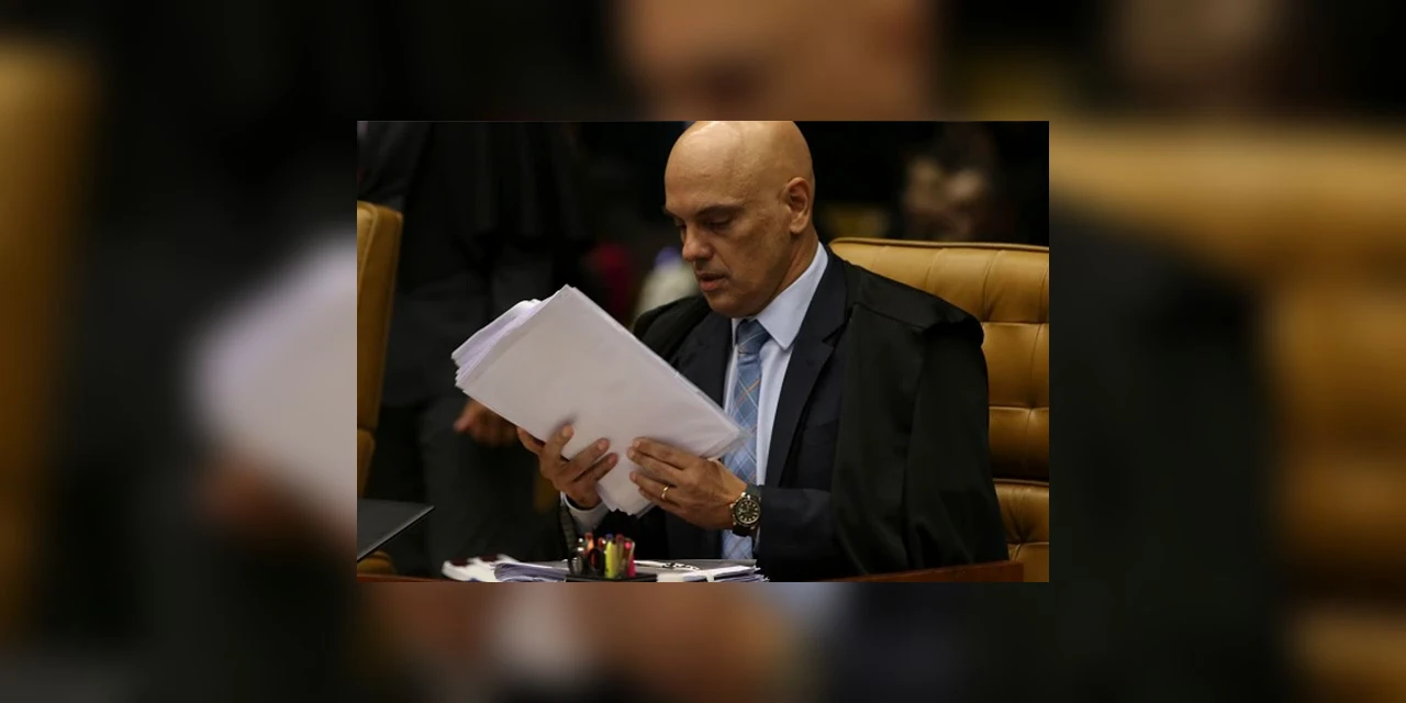 Relator de inquérito das fake news, ministro Alexandre de Moraes vota pela legalidade do processo