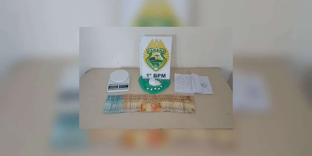 Vídeo: Polícia Militar de PG prende mulher suspeita de tráfico de drogas