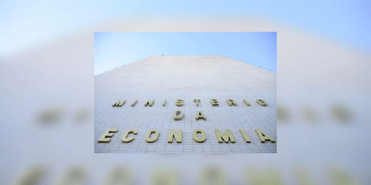 Brasil registra queda de 29,5% na abertura de empresas em abril