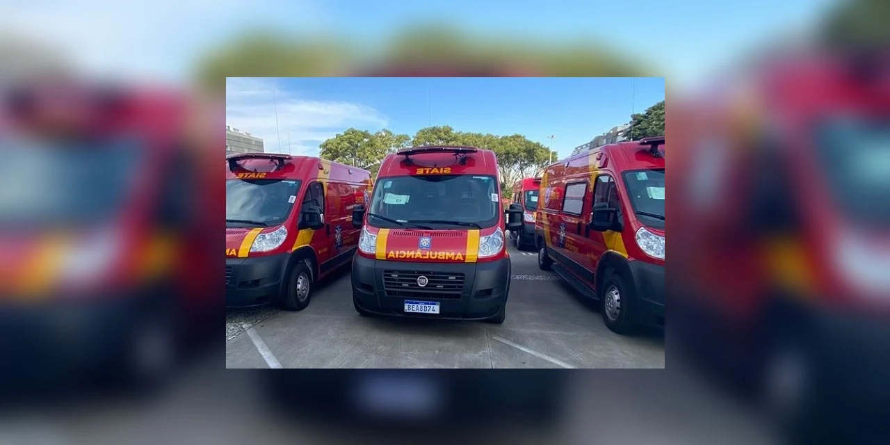 Plauto entrega ambulâncias e caminhões de combate a incêndios aos Bombeiros de PG