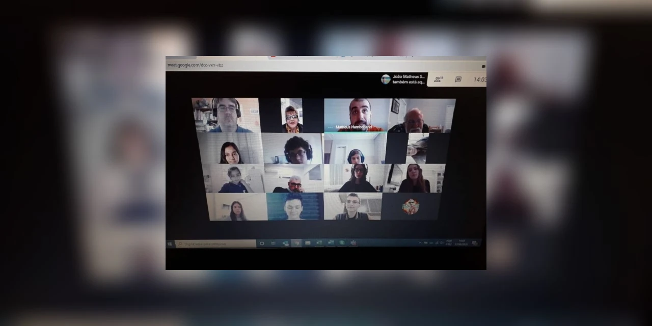 Alunos do Sepam High School participam de aula online com professores da Universidade do Missouri